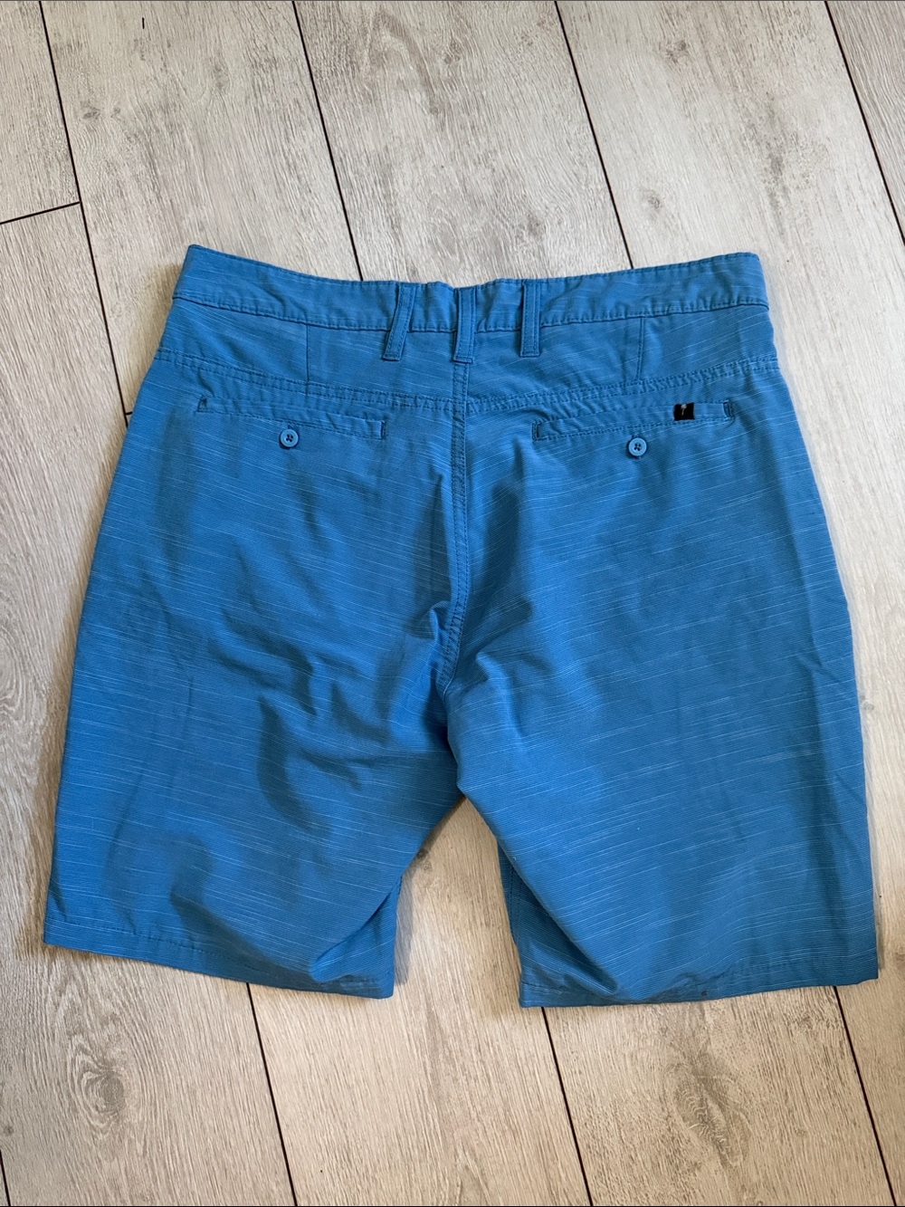 Men's 32” Waist - 4 pair of Shorts - Picture 7 of 13